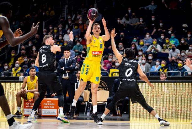 武中伟以其 武中伟以其